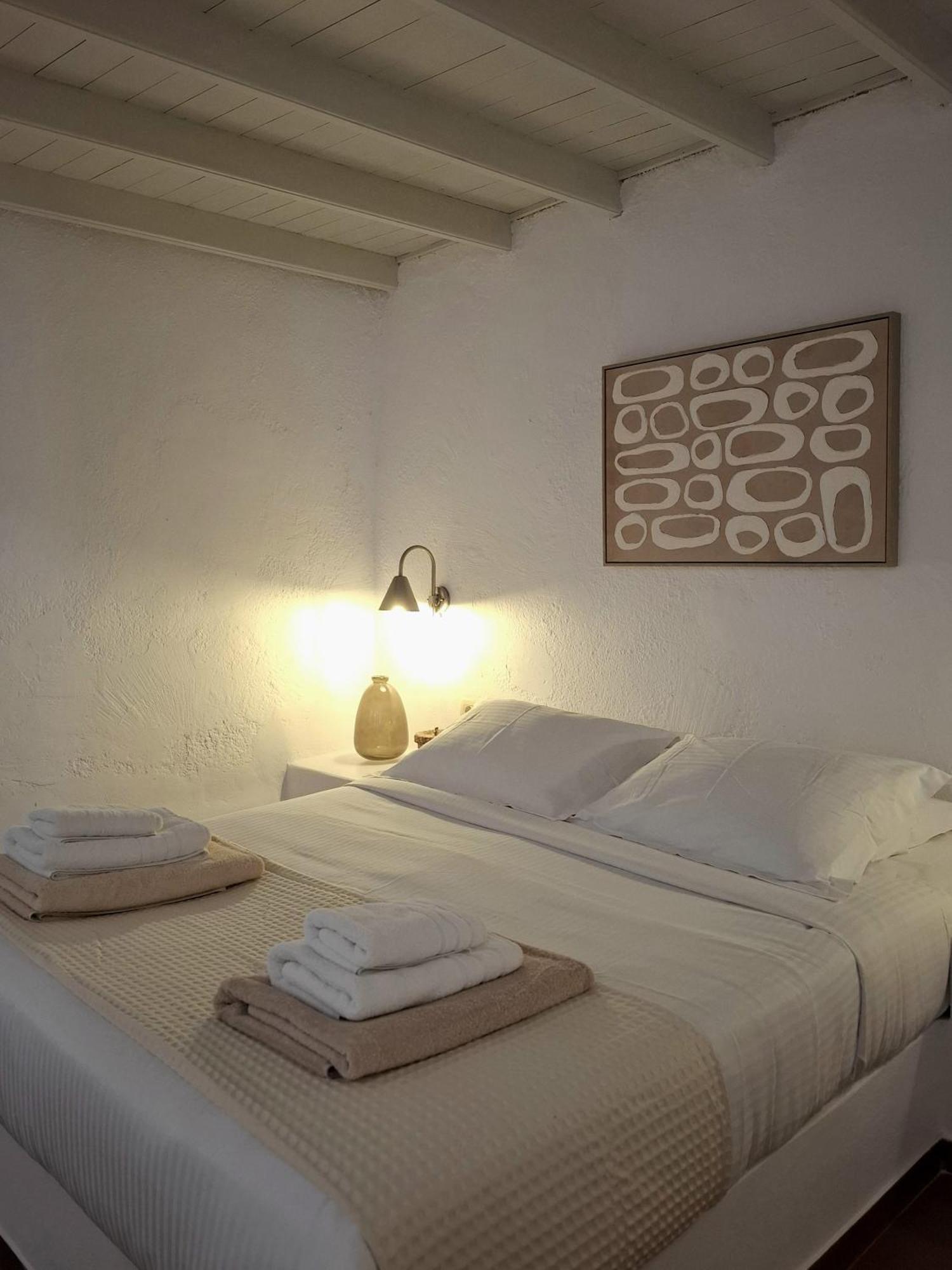 Mardanza Krokos Suites Imerovigli  Zewnętrze zdjęcie